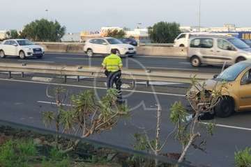 Accidente de tráfico frente a La Mareta (Foto TA)