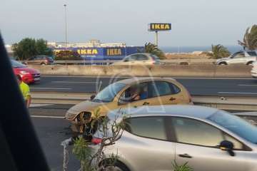 Accidente de tráfico frente a La Mareta (Foto TA)