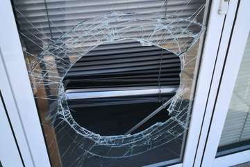 Negocio donde se produjo el robo esta madrugada (Foto TA)