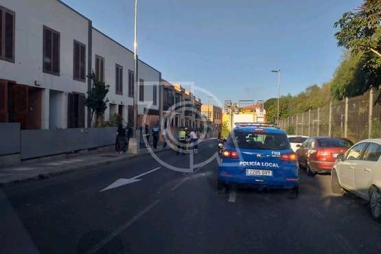 Evacuada una vecina de San Juan que sufrió una caída en su casa cuando estaba sola (Foto TA)