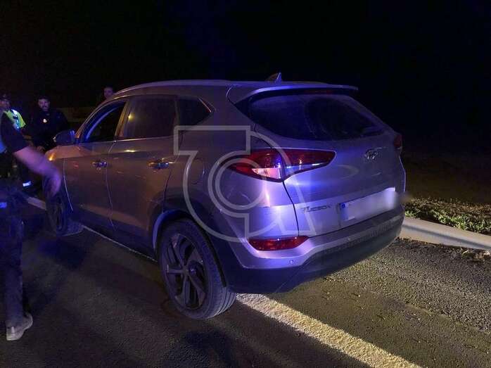 Vehículo usado por dos delincuentes (Foto TA)