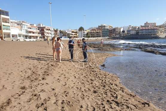 La Policía Local sanciona a dos adultos por bañarse en la charca de Salinetas incumpliendo el estado de alarma (Foto TA)