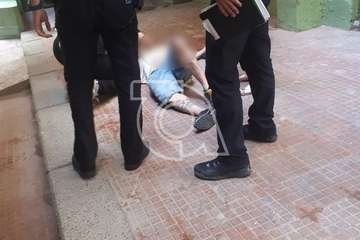 Un hombre sufre una caída involuntaria desde 4 metros de altura en el Valle de Jinámar (Foto TA)