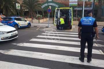 Un hombre sufre una caída involuntaria desde 4 metros de altura en el Valle de Jinámar (Foto TA)