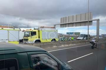 Aparatoso accidente en la GC-1, a la altura de La Pardilla, en dirección sur (Foto TA)