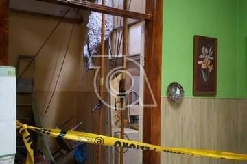 Evacuado un hombre al hospital tras caerle encima el techo de una vivienda en El Calero Alto (Foto TA)