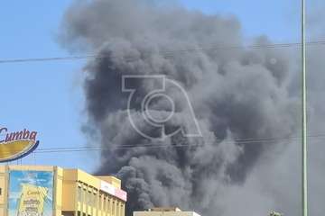 Incendio en la nave industrial de Martínez Cano en El Goro (Foto TA)
