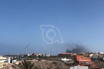 Incendio en la nave industrial de Martínez Cano en El Goro (Foto TA)