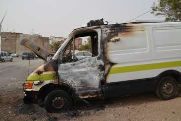 Un furgón y un contenedor calcinados en dos incendios ocurridos en Telde en menos de cuatro horas/TA.