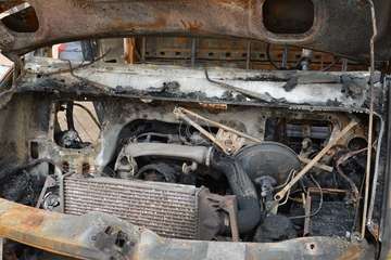 Un furgón y un contenedor calcinados en dos incendios ocurridos en Telde en menos de cuatro horas/TA.