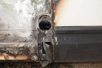 Un furgón y un contenedor calcinados en dos incendios ocurridos en Telde en menos de cuatro horas/TA.