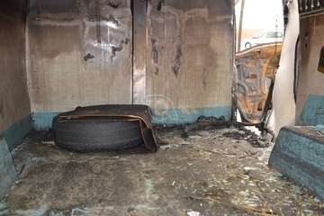 Un furgón y un contenedor calcinados en dos incendios ocurridos en Telde en menos de cuatro horas/TA.