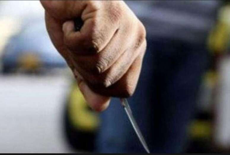 Imagen de archivo de un cuchillo/TA.