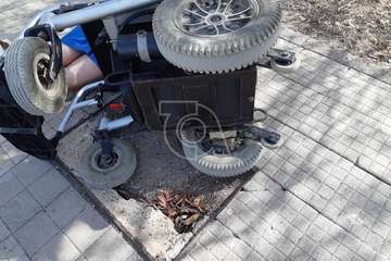 Un joven tetrapléjico sufre una caída en una arqueta en el Valle de Jinámar/TA.