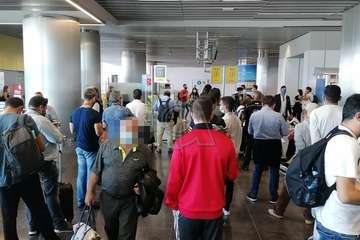 Los pasajeros de un vuelo Gando-Málaga, obligados a desembarcar por un