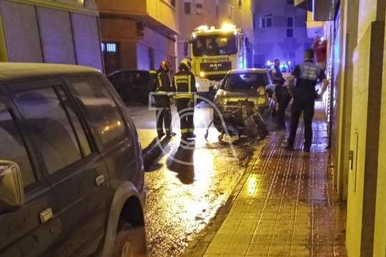 Desvalijan y prenden fuego a una moto en Los Llanos de Telde/TA.