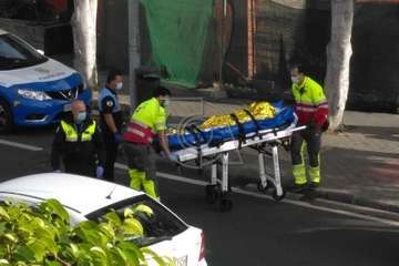 Un trabajador de las obras del Mercado Mercado sufre un percance/TA.