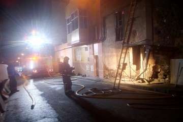 Incendio en un antiguo inmueble de dos plantas en San Antonio-Telde/TA.