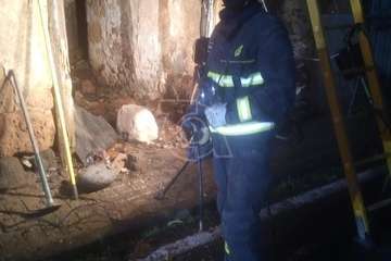 Incendio en un antiguo inmueble de dos plantas en San Antonio-Telde/TA.