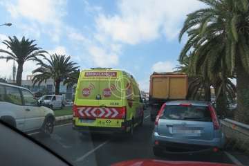 Atropellan a un ciclista en la rotonda de Los Pajaritos/TA.