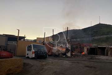  El efecto devastador del incendio de Jinámar (Telde), a vista de pájaro/TA.