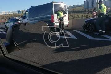 Vuelco de un vehículo con una mujer herida en la GC-1/TA.