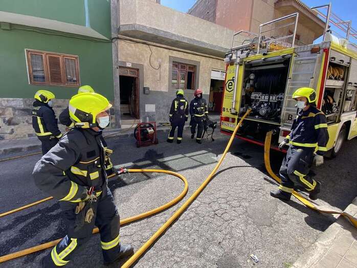 Imagen de archivo de un incendio originado por una sartén/TA.