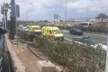 Accidente en la GC-1, en dirección hacia la capital grancanaria, a su paso por Telde/TA.