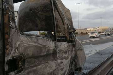 Un camión se prende fuego en la GC-1, a la altura de El Mirador/TA.