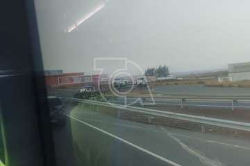  Vuelco de un vehículo con tres ocupantes en la GC-1, a la altura de Telde/TA.