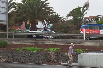 Salida de vía en el Cruce de Melenara/TA.