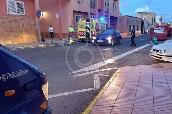  Un vehículo arrolla a un motorista en la carretera general de La Pardilla/TA.