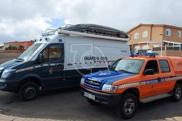 La búsqueda del posible ahogado en la playa de La Garita (Telde) se hará solo desde tierra/TA.