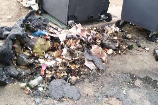 Sagunto arde de madrugada en Las Huesas (Telde)/TA.