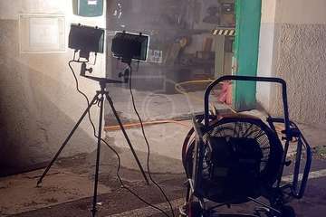  Incendio en una carpintería de la zona industrial de Lomo la Francia (Telde)/TA.