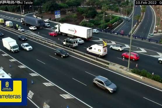 Un accidente de tráfico a la altura de Las Remudas, en dirección sur, provoca atascos en la GC-1/TA.
