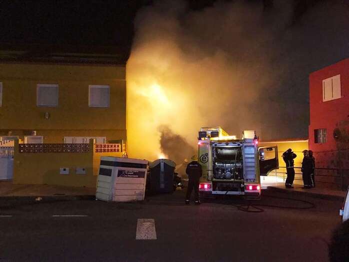 Imagen de una intervención de los bomberos de Telde/TA.