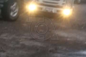 Un pavoroso incendio de contenedores alarma a los vecinos de Las Huesas/TA.