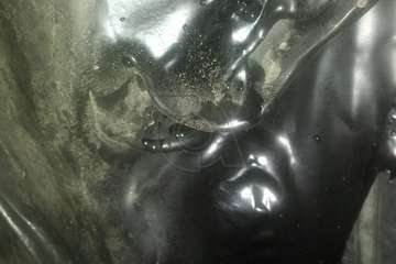 Un pavoroso incendio de contenedores alarma a los vecinos de Las Huesas/TA.