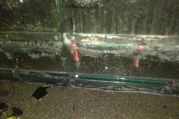 Un pavoroso incendio de contenedores alarma a los vecinos de Las Huesas/TA.