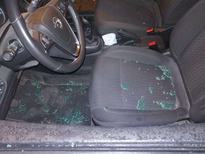 Uno de los vehículos afectados/TA.