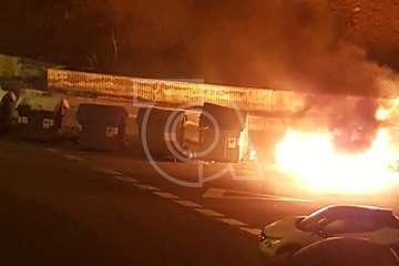 Incendio de contenedores en el Valle de Jinámar/TA.