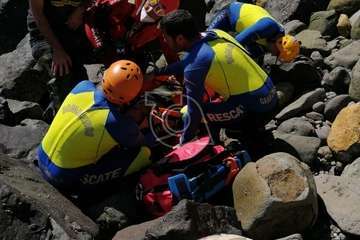 Un pescador sufre una caída en La Restinga (Telde)/TA.