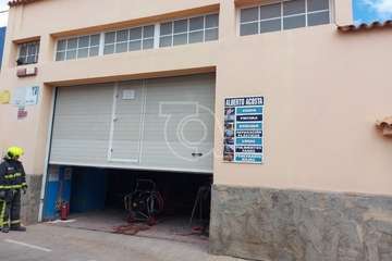 Conato de incendio en un taller de chapa y pintura de Los Llanos de Jerez (Telde)/TA.