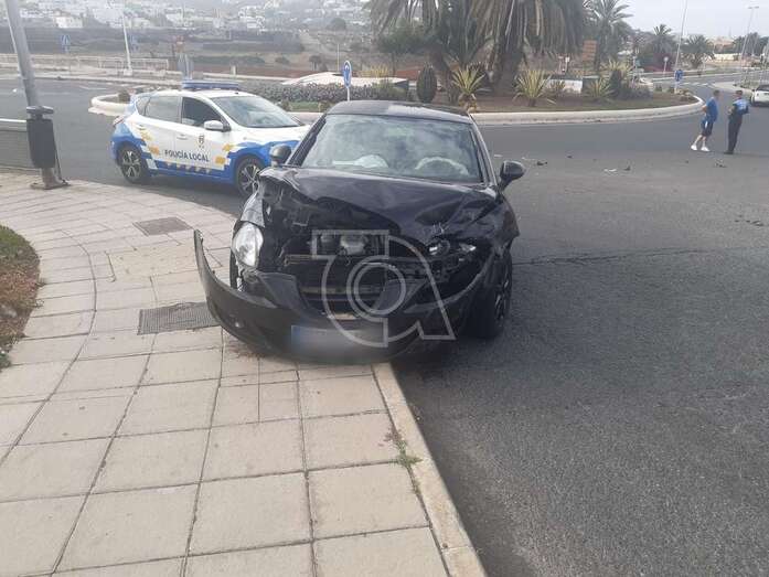 Uno de los vehículos implicados en el accidente/TA.