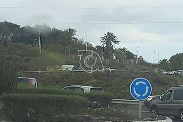 Colisión frontolateral en la carretera de Cuatro Puertas (Telde)/TA.