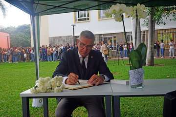 La ULPGC despide a la alumna fallecida en Rumanía y 