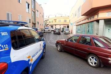 Operación policial en El Calero contra una persona por la apropiación indebida de un vehículo/Luis Socorro.