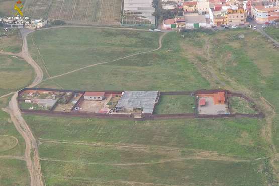 Obras ilegales de parcelación y construcción en el sector rústico de Llanos de Madrid, en Telde/TA.