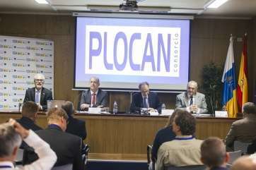 Seminario de hoy, con la presencia de Pedro Ortega, José Regidor y Octavio Llinás (Foto TA)